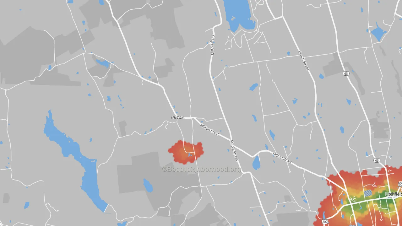 Walk Grade map of Milton, CT, walkable areas in green and car-dependent areas in red