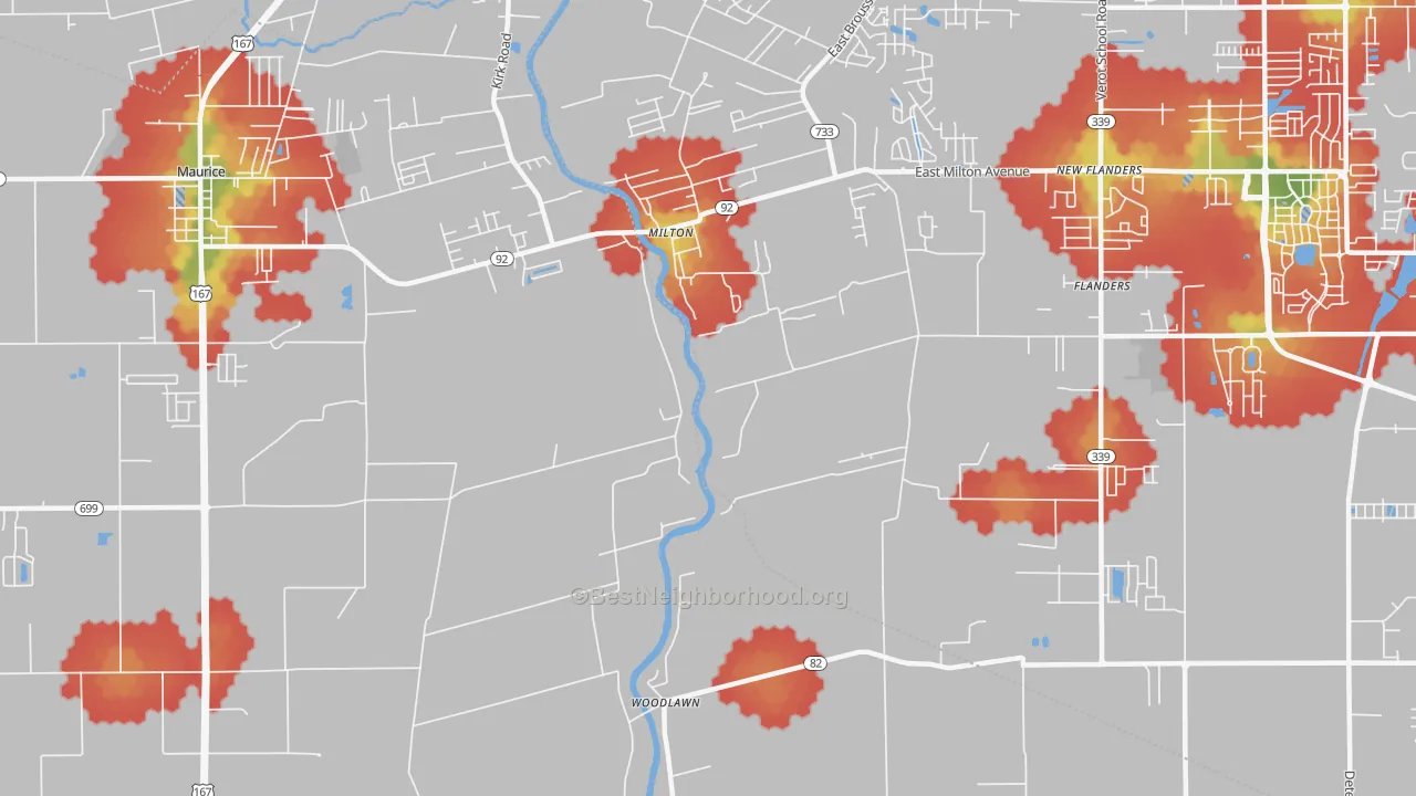 Walk Grade map of Milton, LA, walkable areas in green and car-dependent areas in red