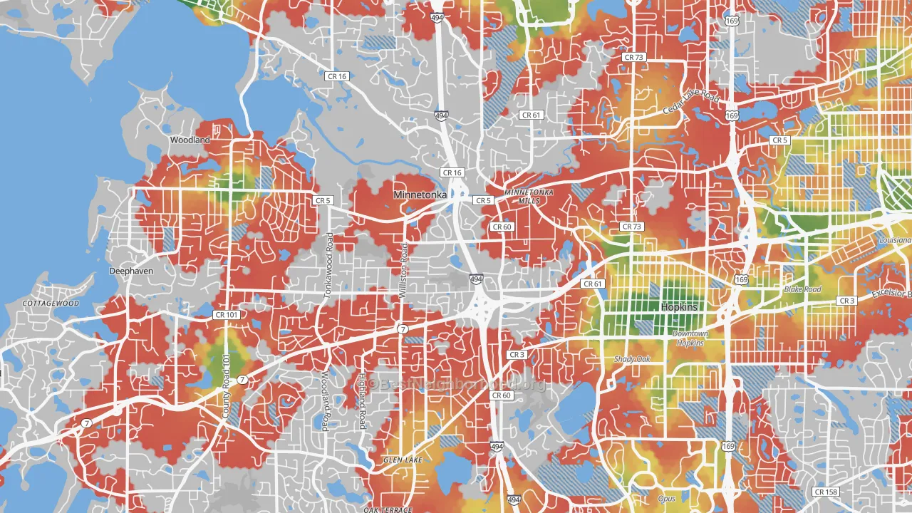 Walk Grade map of Minnetonka, MN, walkable areas in green and car-dependent areas in red