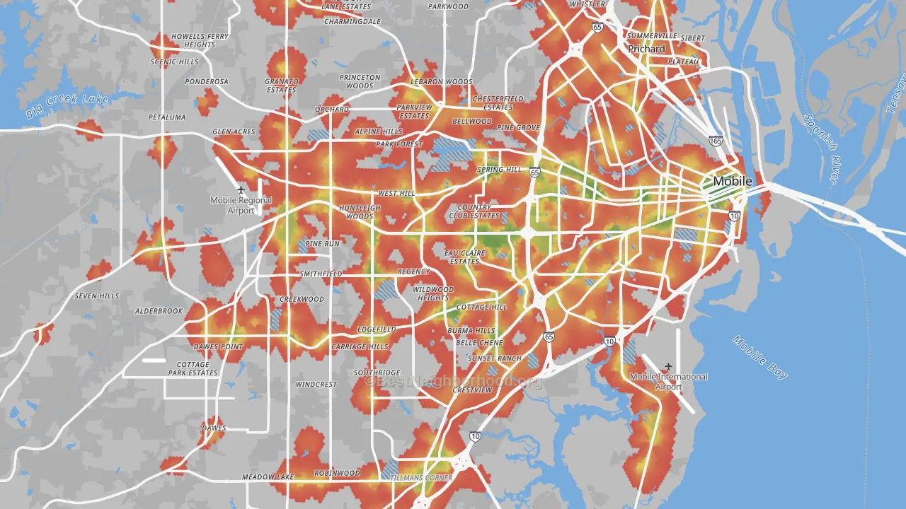 Walk Grade map of Mobile, AL, walkable areas in green and car-dependent areas in red