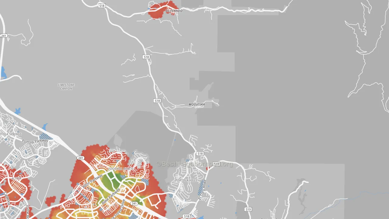 Walk Grade map of Modjeska, CA, walkable areas in green and car-dependent areas in red