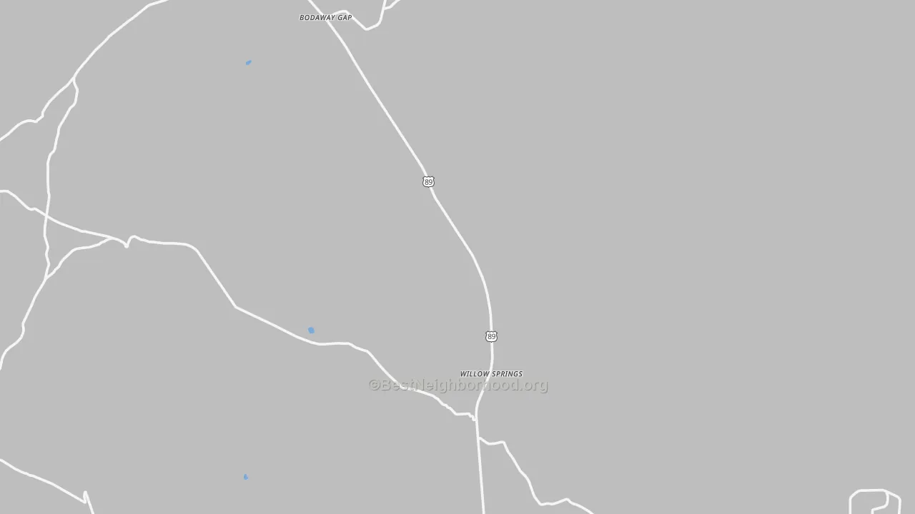 Walk Grade map of Moenave, AZ, walkable areas in green and car-dependent areas in red