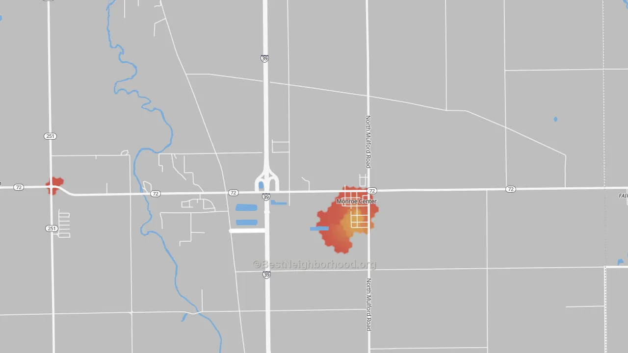 Walk Grade map of Monroe Center, IL, walkable areas in green and car-dependent areas in red