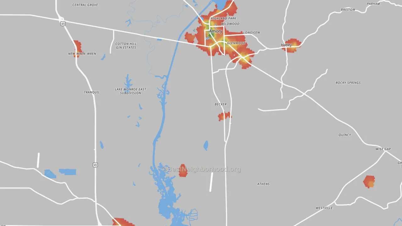 Walk Grade map of Monroe County, MS, walkable areas in green and car-dependent areas in red