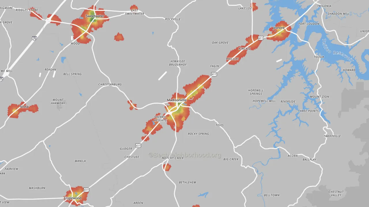 Walk Grade map of Monroe County, TN, walkable areas in green and car-dependent areas in red