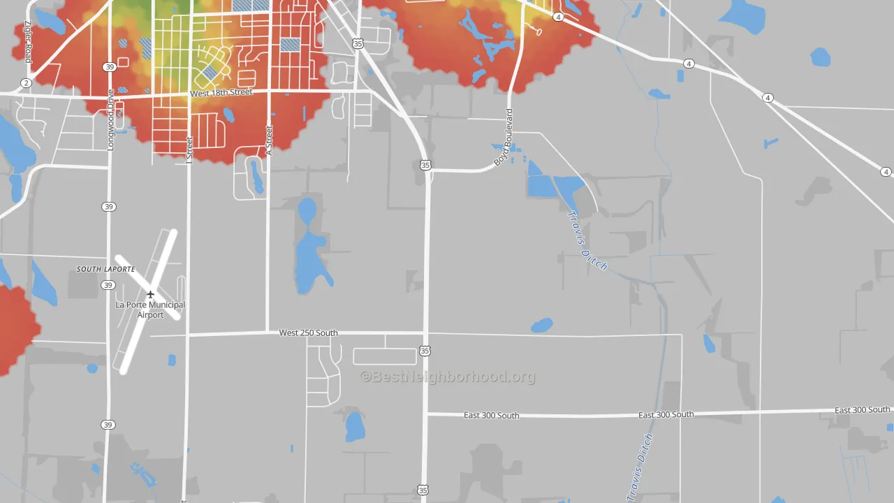 Walk Grade map of Monroe Manor, IN, walkable areas in green and car-dependent areas in red