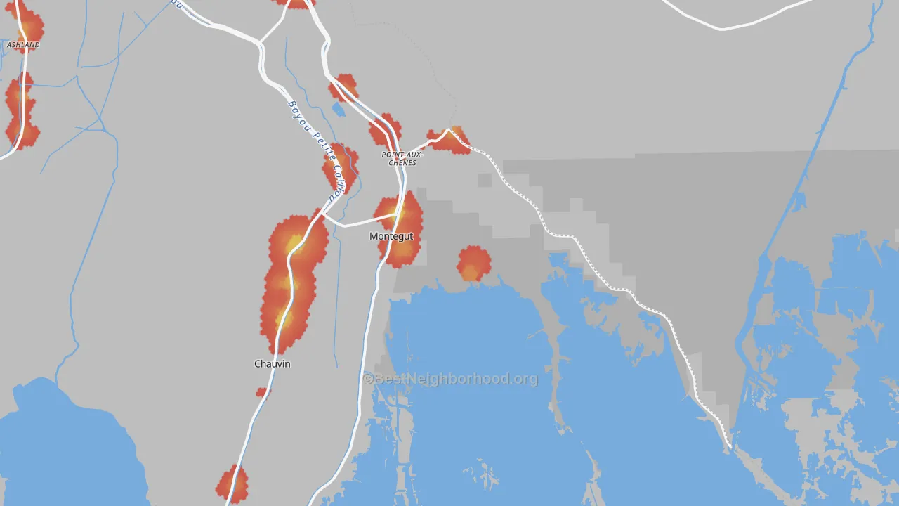 Walk Grade map of Montegut, LA, walkable areas in green and car-dependent areas in red