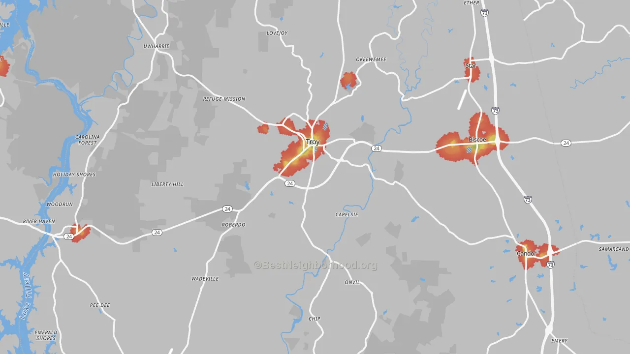 Walk Grade map of Montgomery County, NC, walkable areas in green and car-dependent areas in red
