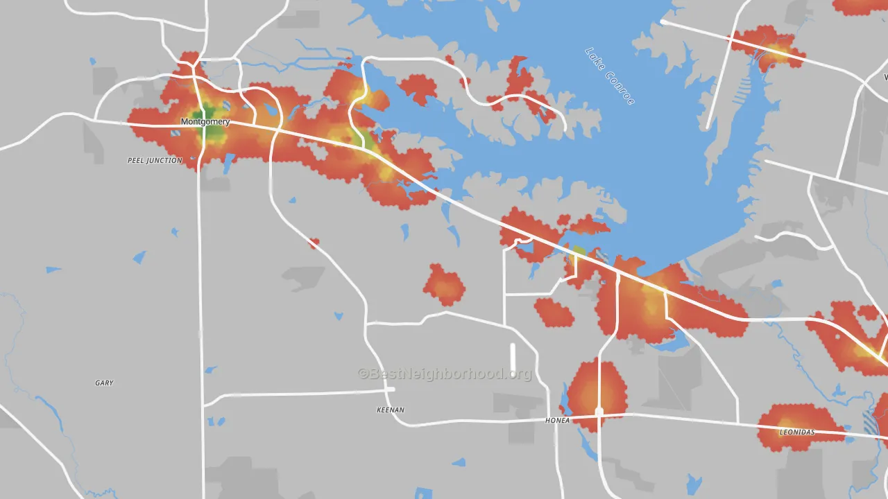 Walk Grade map of Montgomery, TX, walkable areas in green and car-dependent areas in red