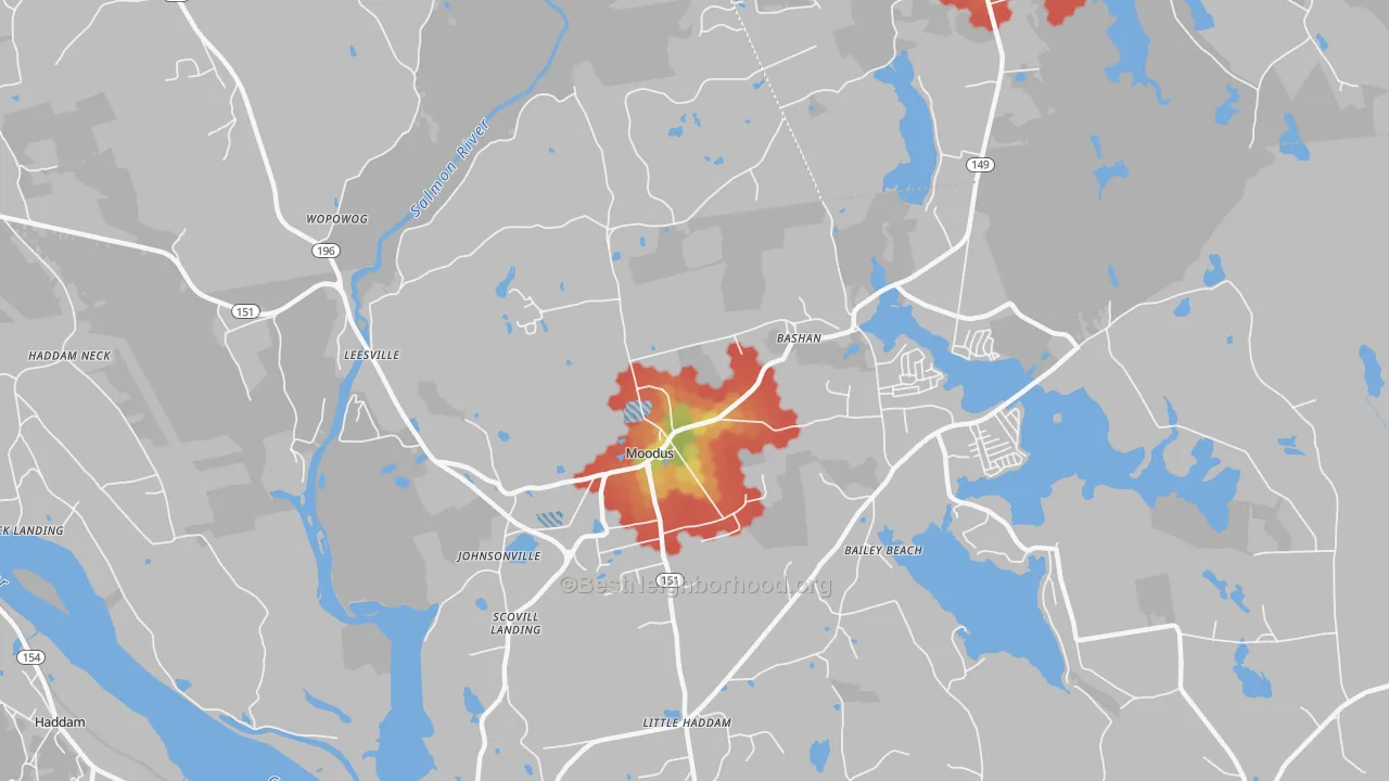 Walk Grade map of Moodus, CT, walkable areas in green and car-dependent areas in red