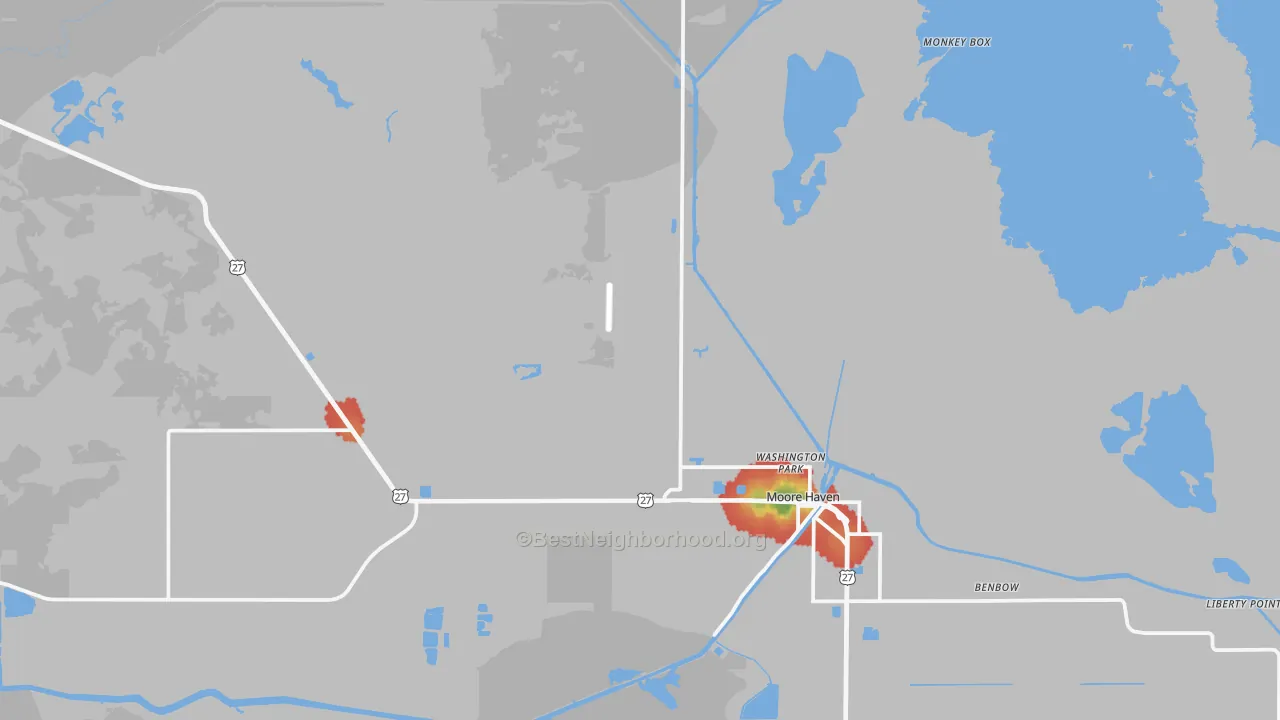 Walk Grade map of Moore Haven, FL, walkable areas in green and car-dependent areas in red
