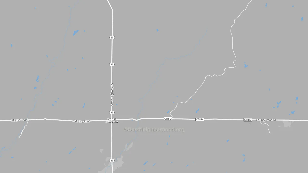 Walk Grade map of Moose Junction, WI, walkable areas in green and car-dependent areas in red