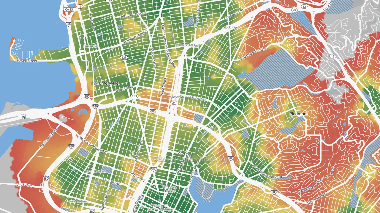 Walk Grade map of Mosswood, Oakland, CA, walkable areas in green and car-dependent areas in red