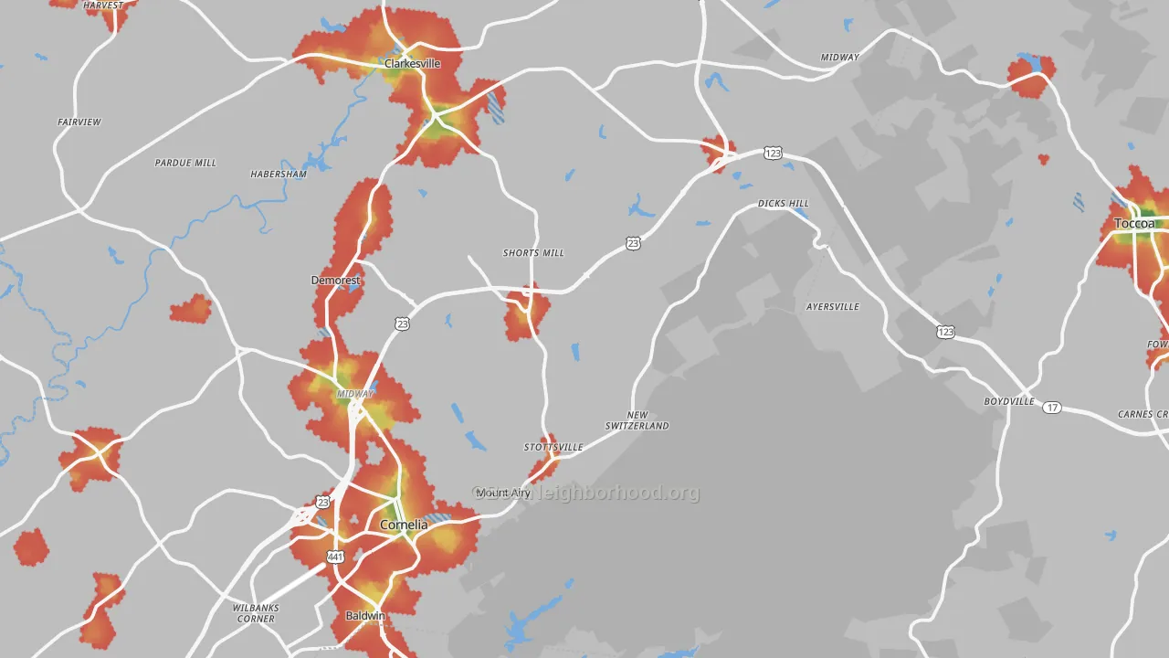 Walk Grade map of Mount Airy, GA, walkable areas in green and car-dependent areas in red