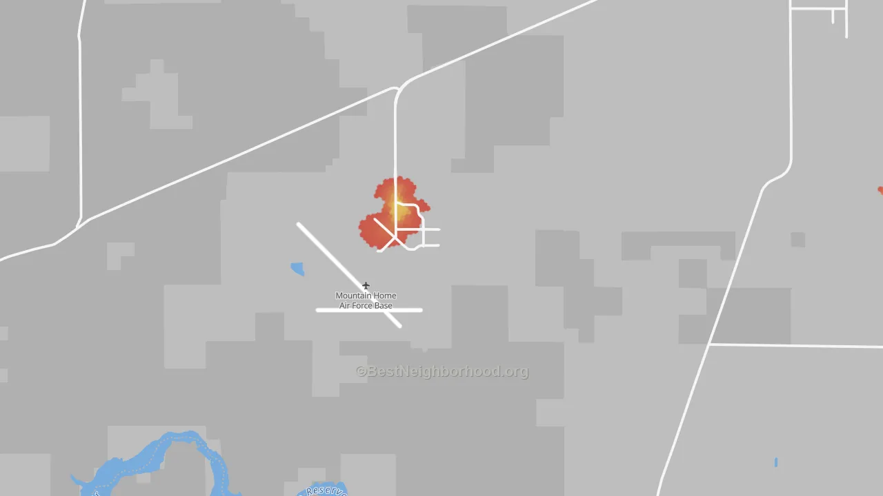 Walk Grade map of Mountain Home AFB, ID, walkable areas in green and car-dependent areas in red