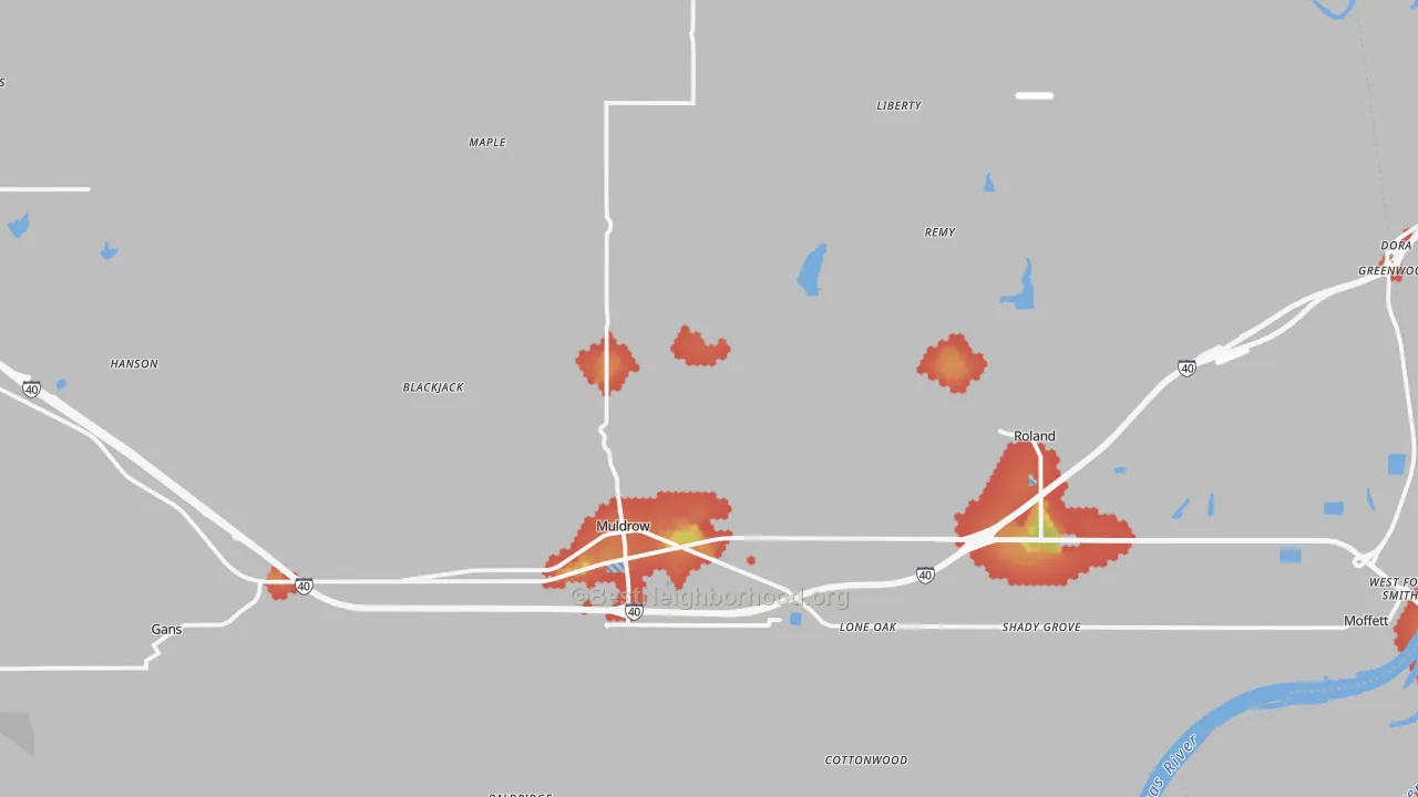 Walk Grade map of Muldrow, OK, walkable areas in green and car-dependent areas in red