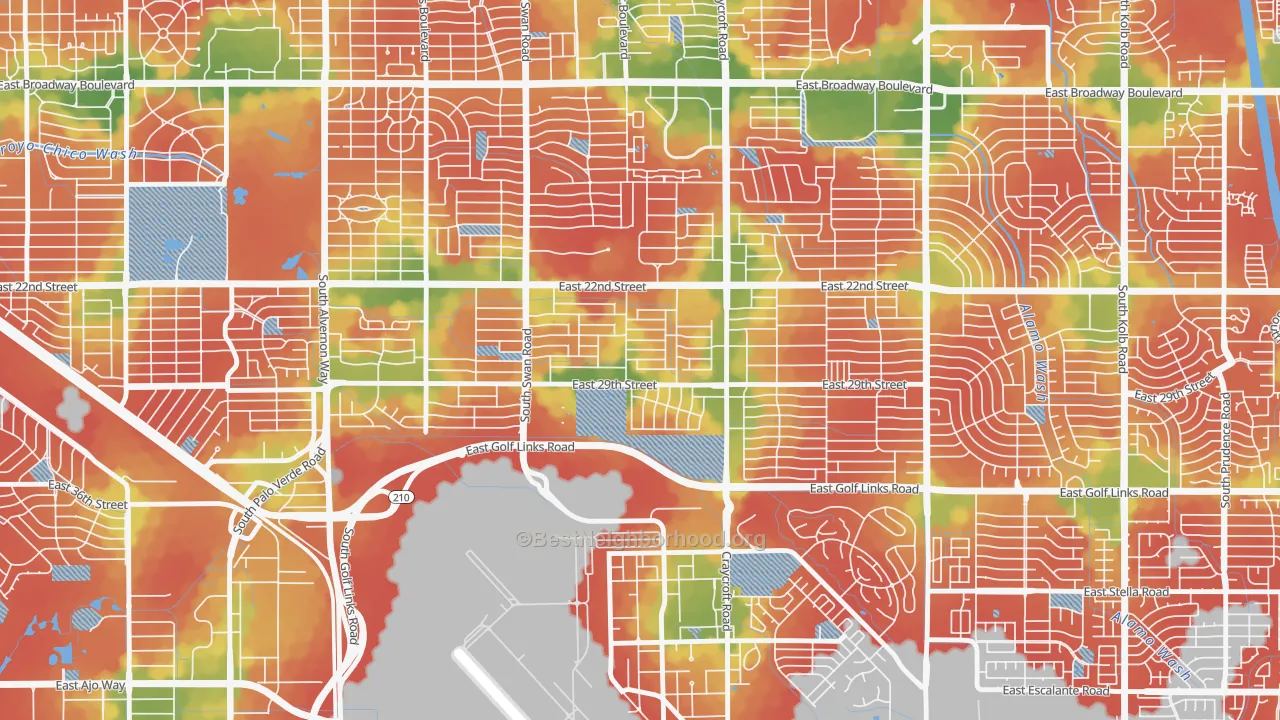 Walk Grade map of Myers, Tucson, AZ, walkable areas in green and car-dependent areas in red