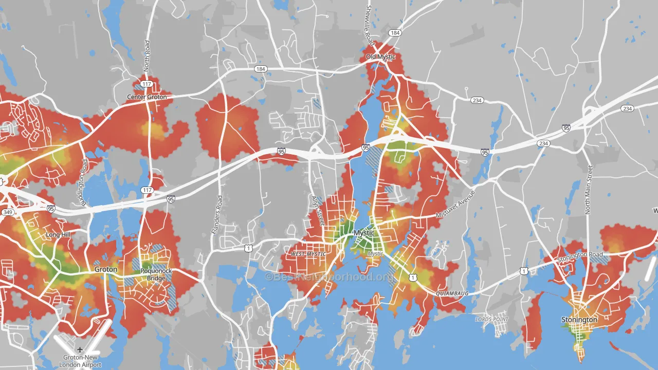 Walk Grade map of Mystic, CT, walkable areas in green and car-dependent areas in red