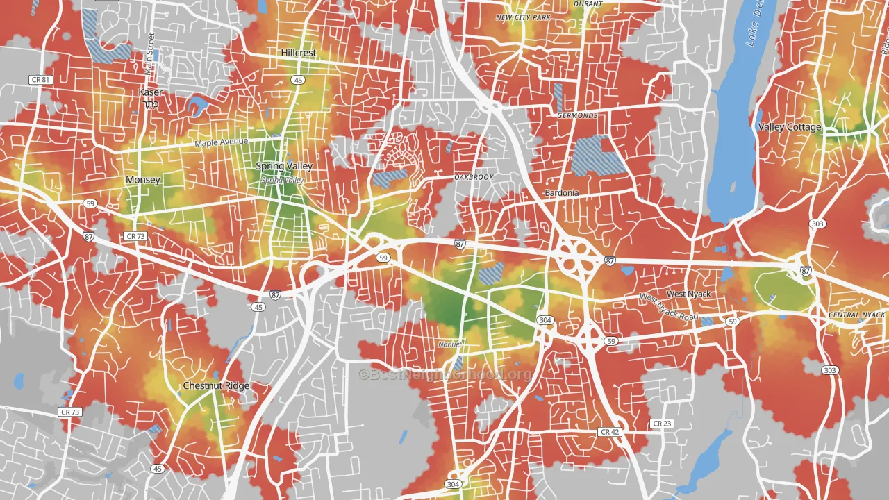 Walk Grade map of Nanuet, NY, walkable areas in green and car-dependent areas in red