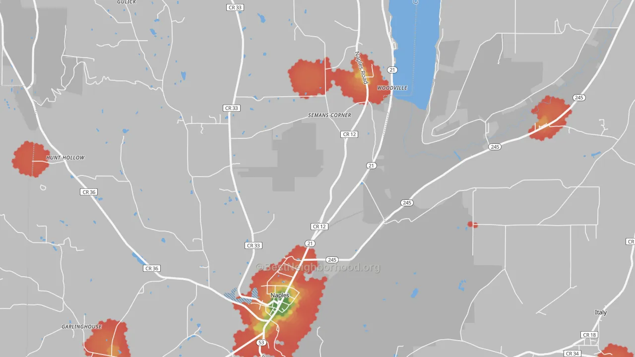Walk Grade map of Naples, NY, walkable areas in green and car-dependent areas in red
