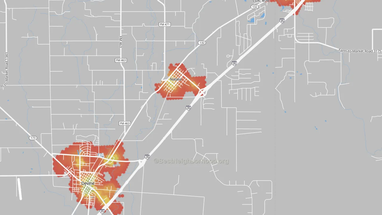 Walk Grade map of Natalia, TX, walkable areas in green and car-dependent areas in red