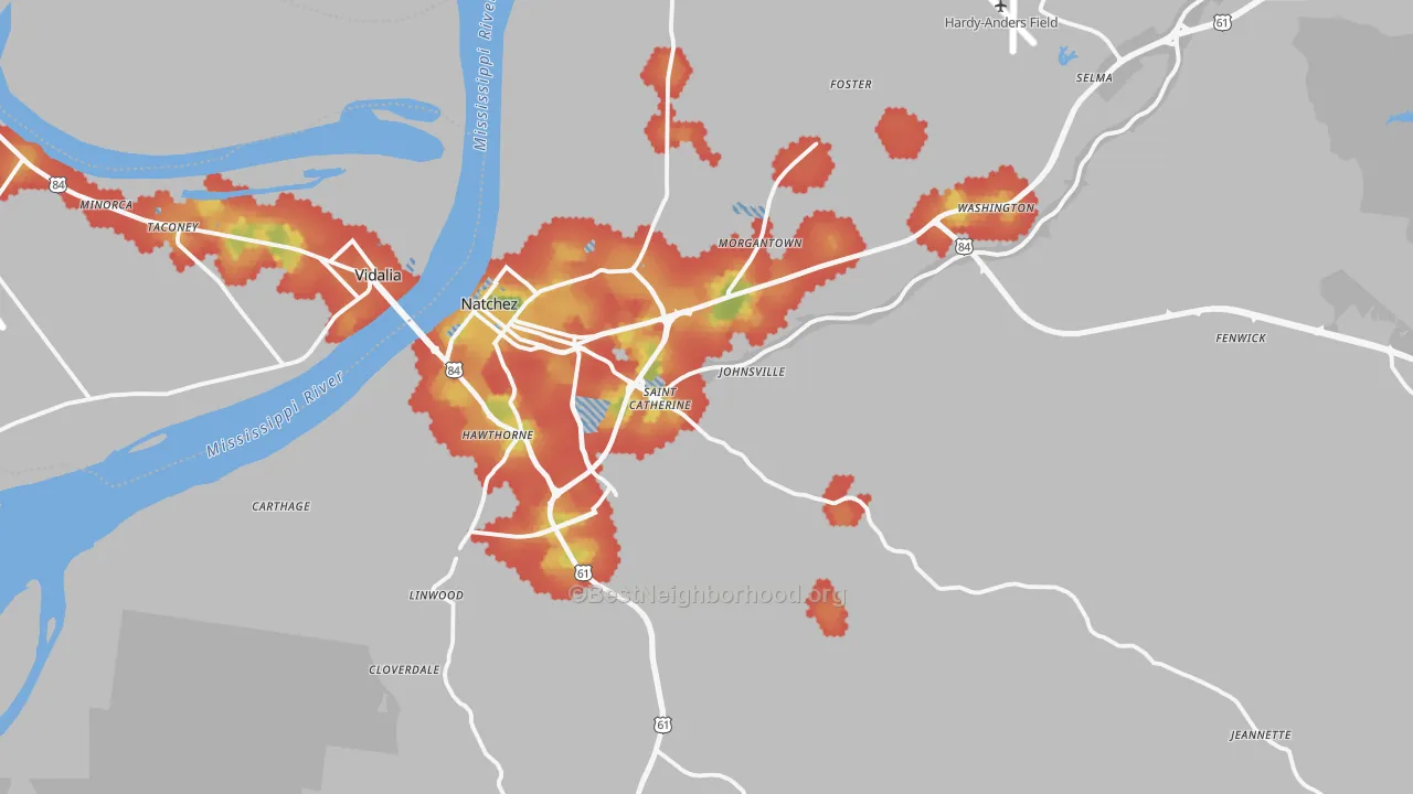 Walk Grade map of Natchez, MS, walkable areas in green and car-dependent areas in red