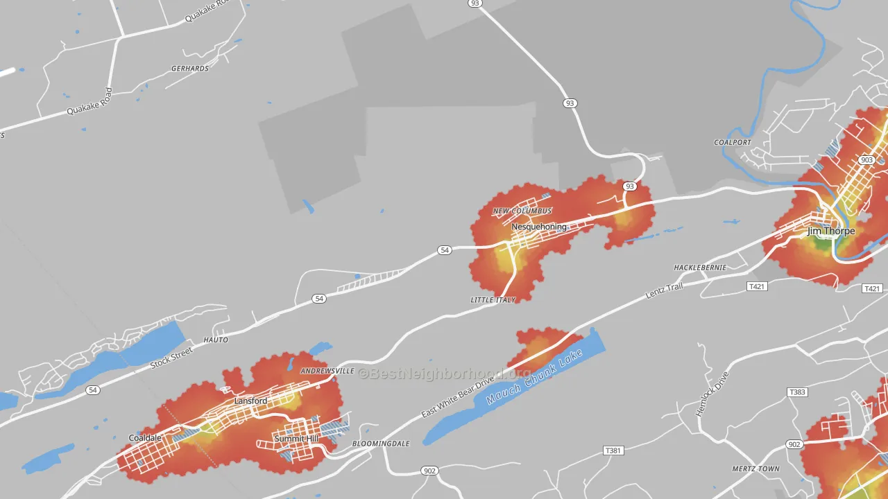 Walk Grade map of Nesquehoning, PA, walkable areas in green and car-dependent areas in red