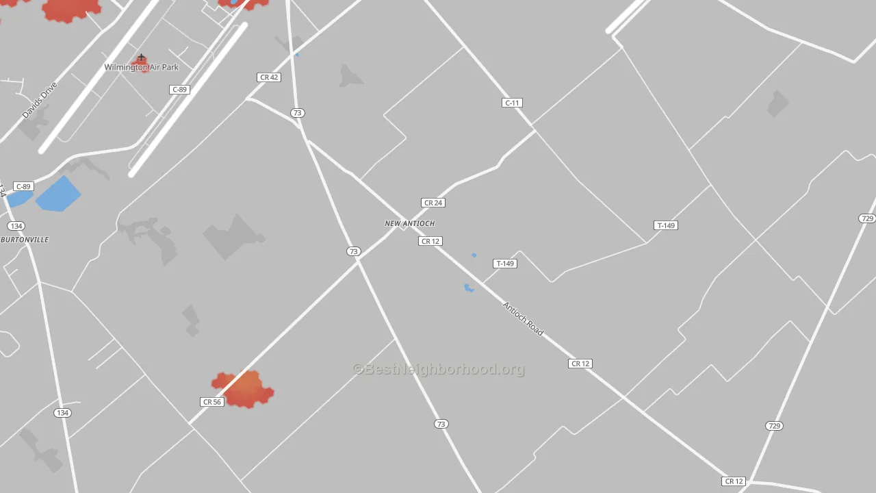 Walk Grade map of New Antioch, OH, walkable areas in green and car-dependent areas in red