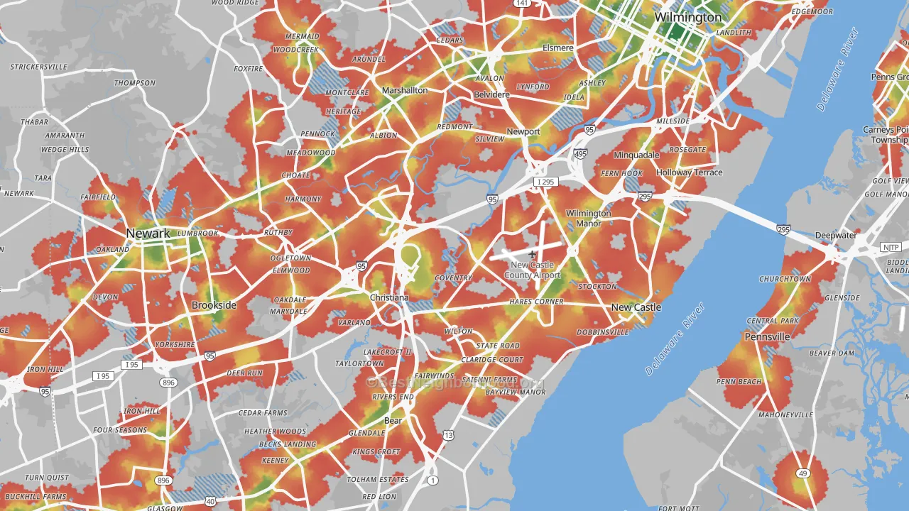 Walk Grade map of New Castle County, DE, walkable areas in green and car-dependent areas in red
