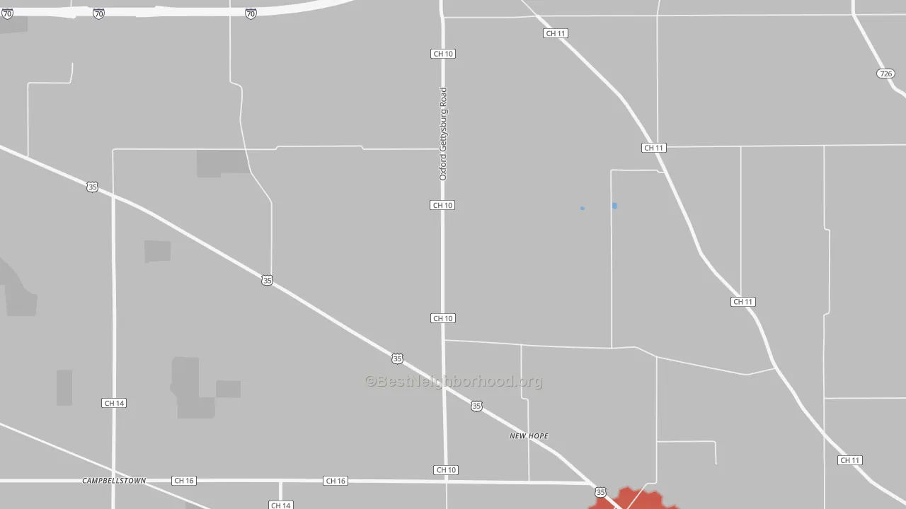 Walk Grade map of New Hope, OH, walkable areas in green and car-dependent areas in red