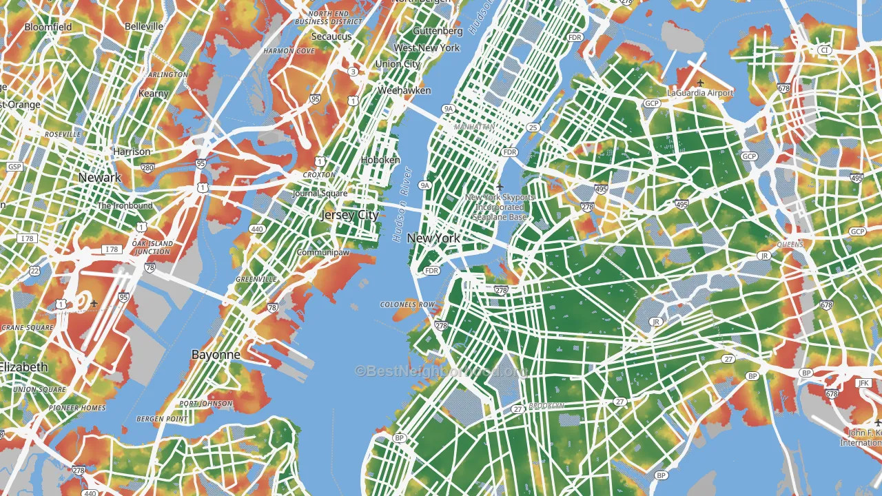 Walk Grade map of New York, NY, walkable areas in green and car-dependent areas in red