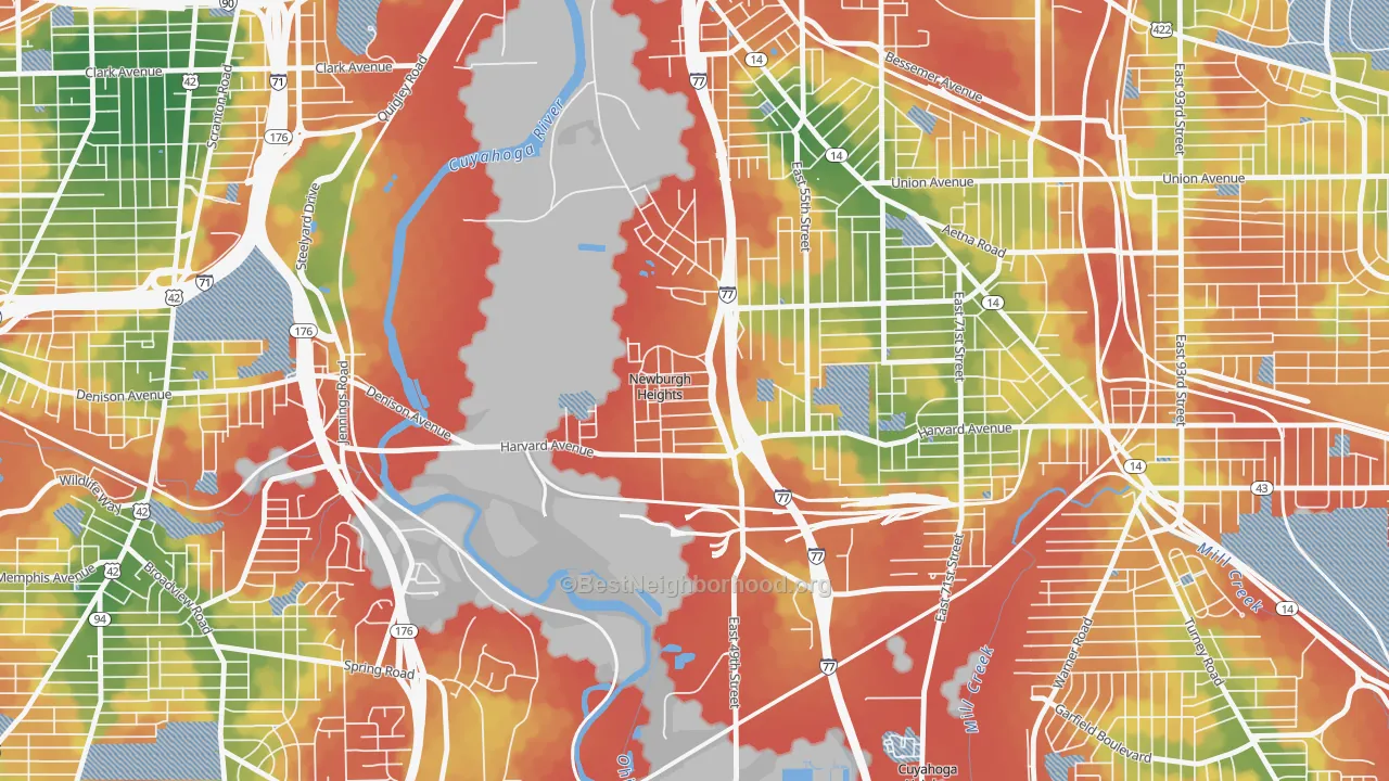 Walk Grade map of Newburgh Heights, OH, walkable areas in green and car-dependent areas in red