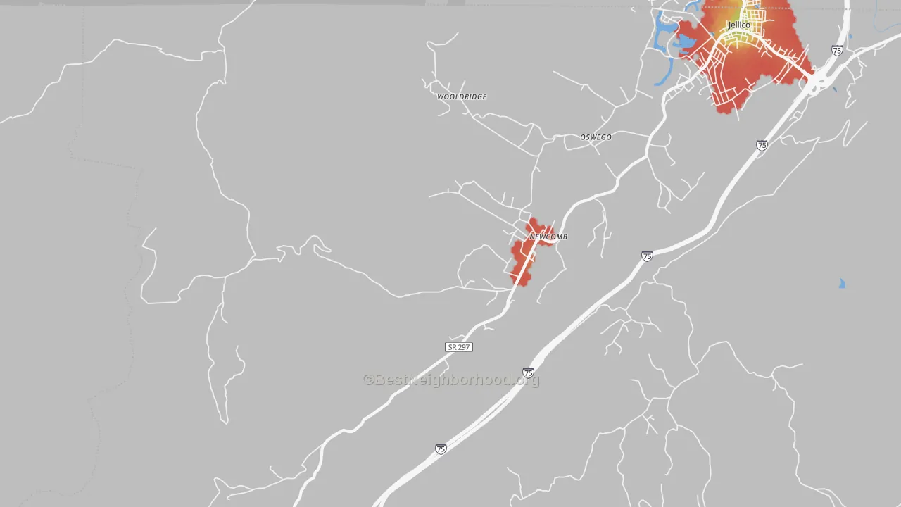 Walk Grade map of Newcomb, TN, walkable areas in green and car-dependent areas in red