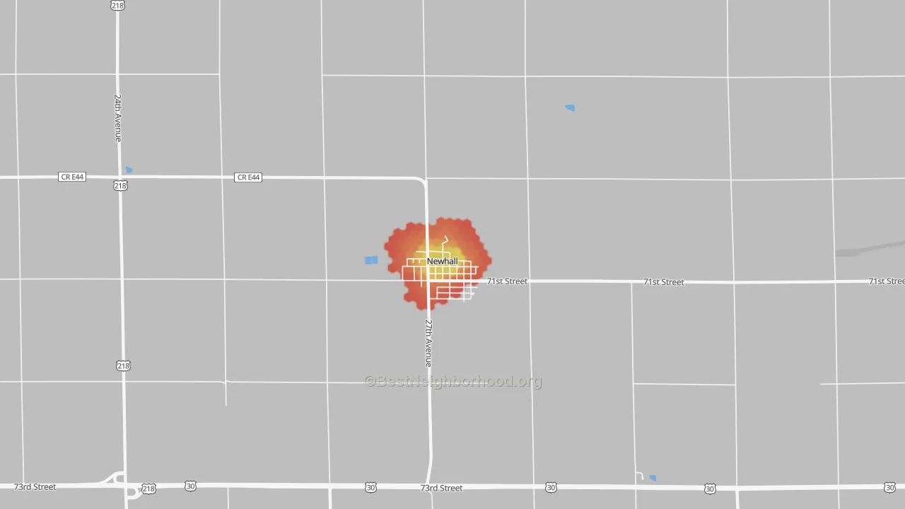 Walk Grade map of Newhall, IA, walkable areas in green and car-dependent areas in red