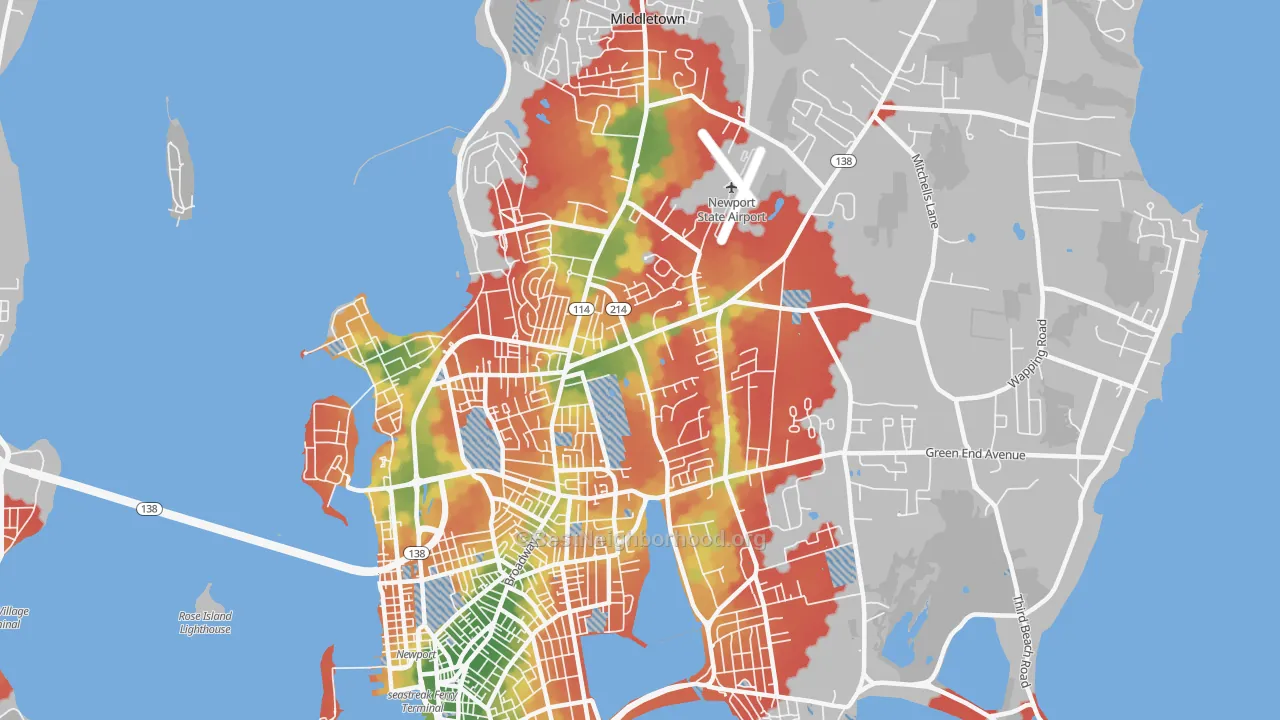 Walk Grade map of Newport East, RI, walkable areas in green and car-dependent areas in red