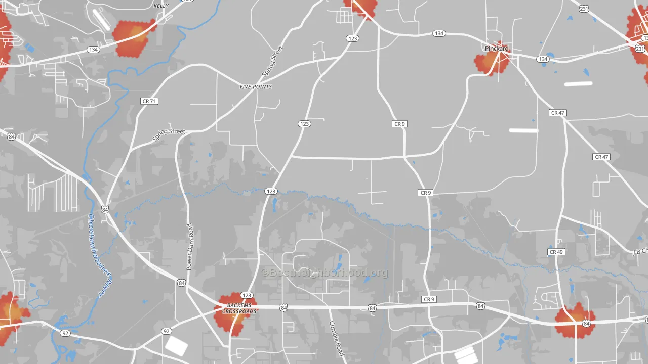 Walk Grade map of Newton, AL, walkable areas in green and car-dependent areas in red