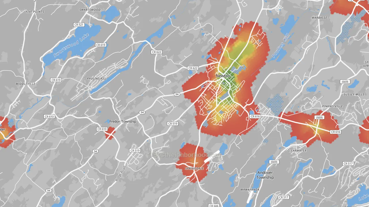 Walk Grade map of Newton, NJ, walkable areas in green and car-dependent areas in red