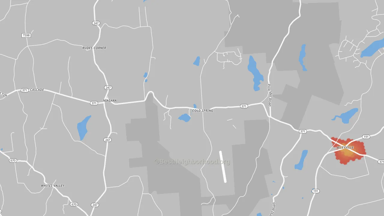 Walk Grade map of Niagara, PA, walkable areas in green and car-dependent areas in red