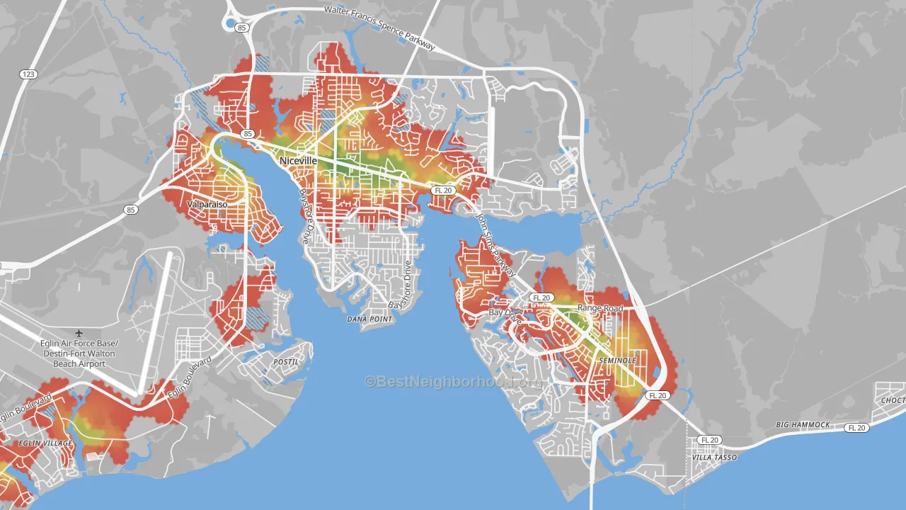 Walk Grade map of Niceville, FL, walkable areas in green and car-dependent areas in red