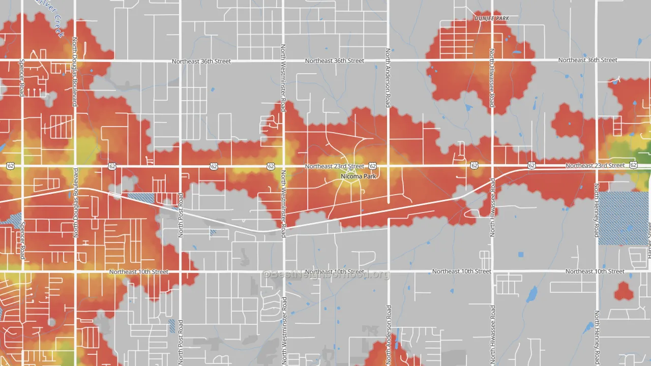 Walk Grade map of Nicoma Park, OK, walkable areas in green and car-dependent areas in red