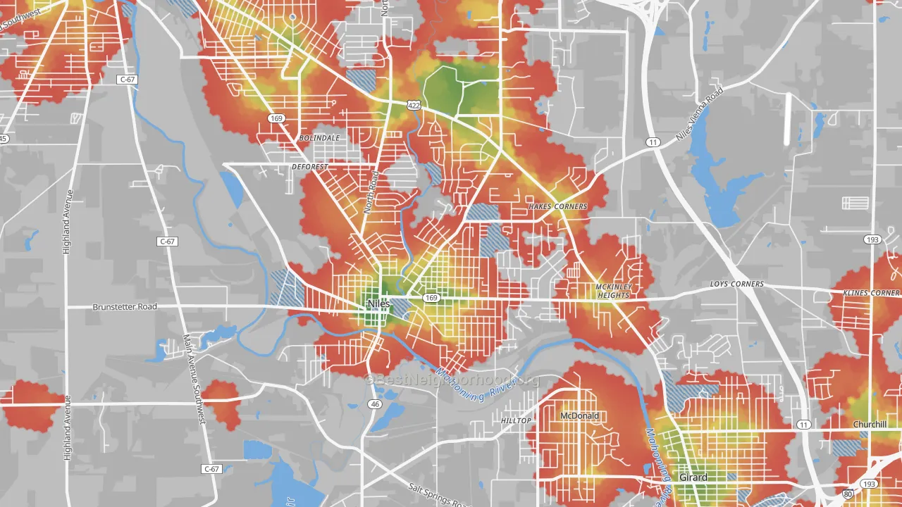 Walk Grade map of Niles, OH, walkable areas in green and car-dependent areas in red