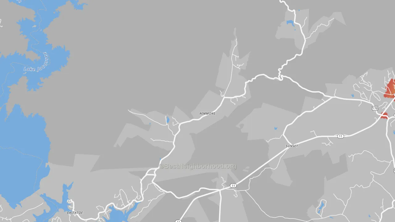 Walk Grade map of Nimmons, SC, walkable areas in green and car-dependent areas in red