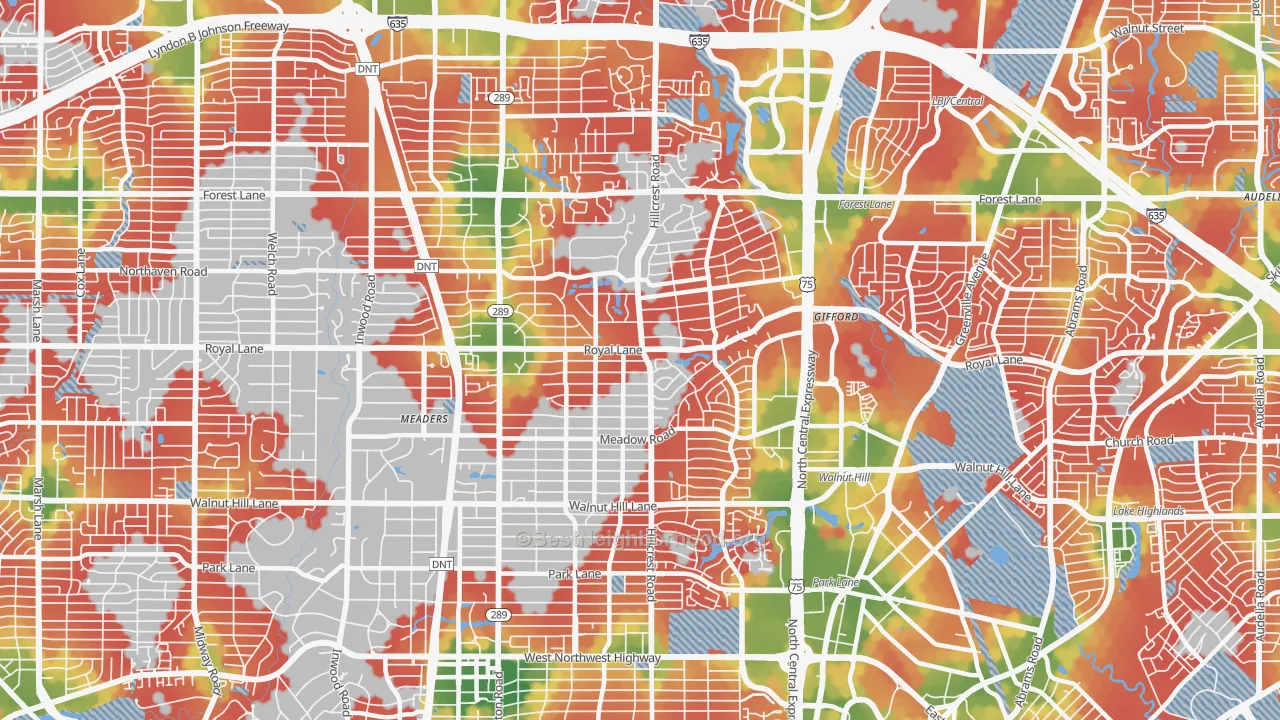 Walk Grade map of North Dallas, Dallas, TX, walkable areas in green and car-dependent areas in red