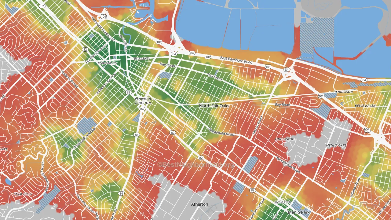 Walk Grade map of North Fair Oaks, CA, walkable areas in green and car-dependent areas in red