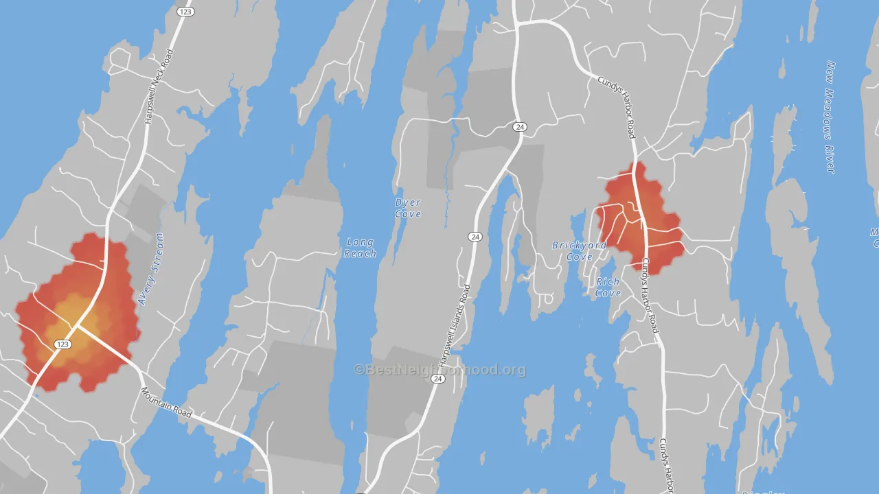 Walk Grade map of North Harpswell, ME, walkable areas in green and car-dependent areas in red