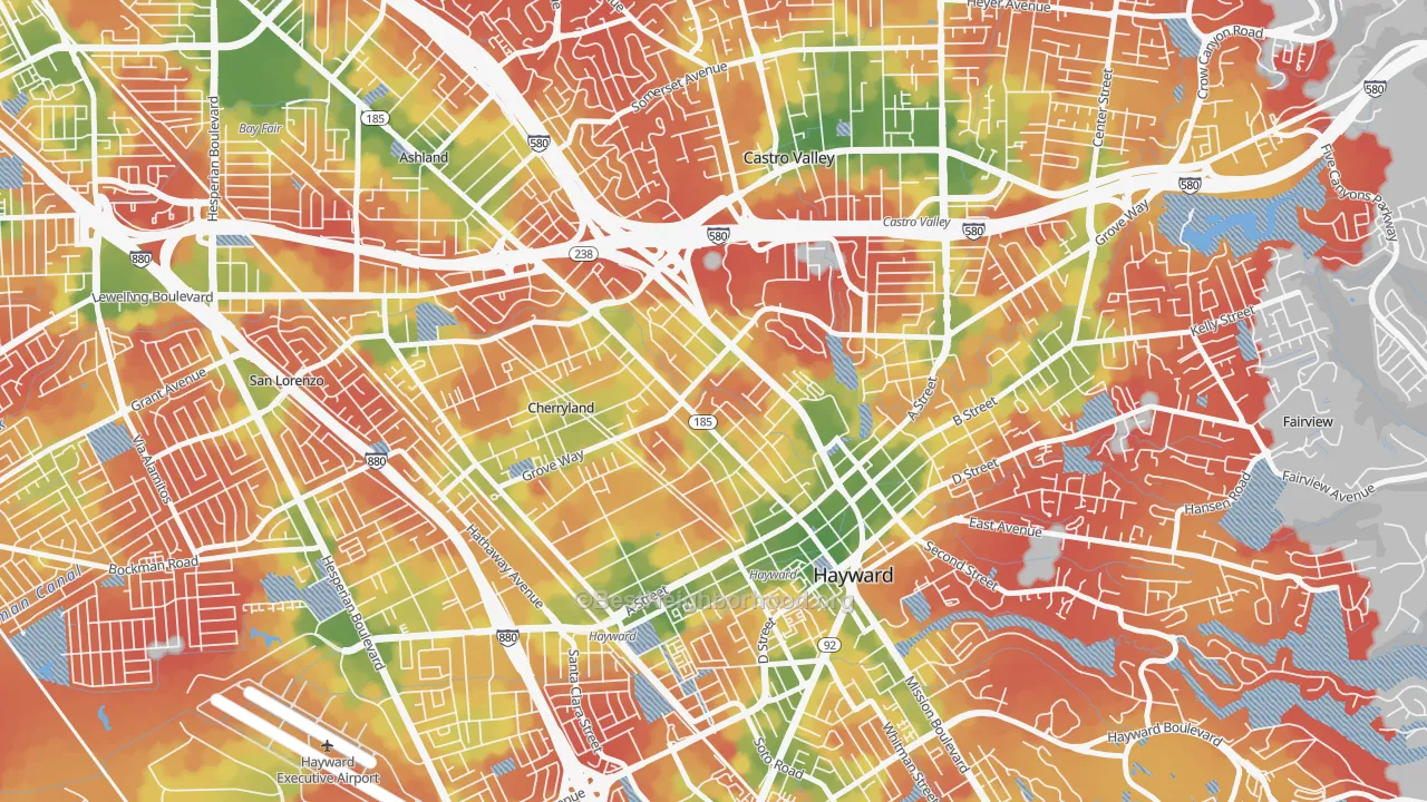 Walk Grade map of North Hayward, Hayward, CA, walkable areas in green and car-dependent areas in red