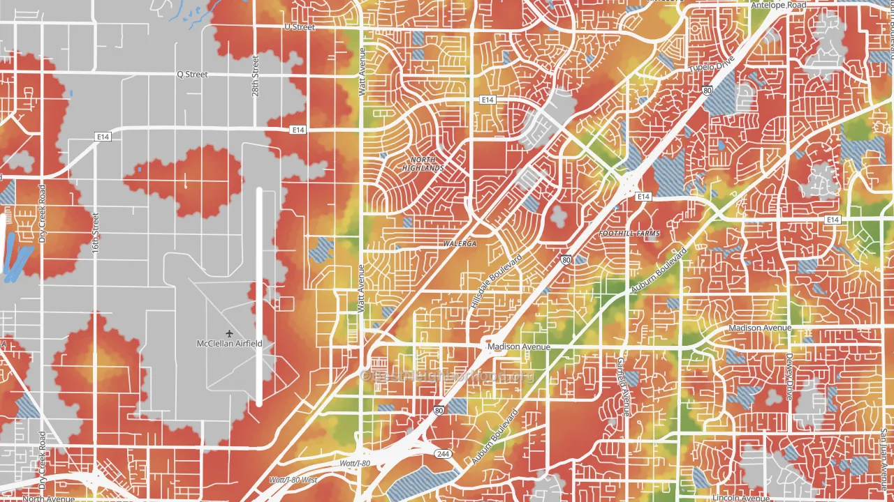 Walk Grade map of North Highlands, CA, walkable areas in green and car-dependent areas in red