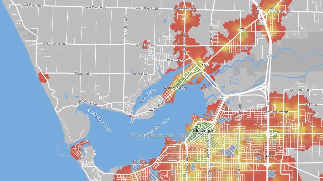 Walk Grade map of North Muskegon, MI, walkable areas in green and car-dependent areas in red