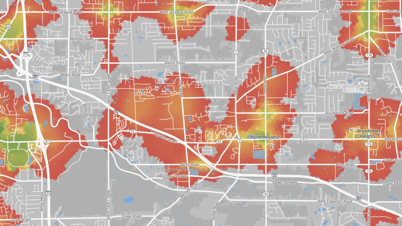 Walk Grade map of North Royalton, OH, walkable areas in green and car-dependent areas in red