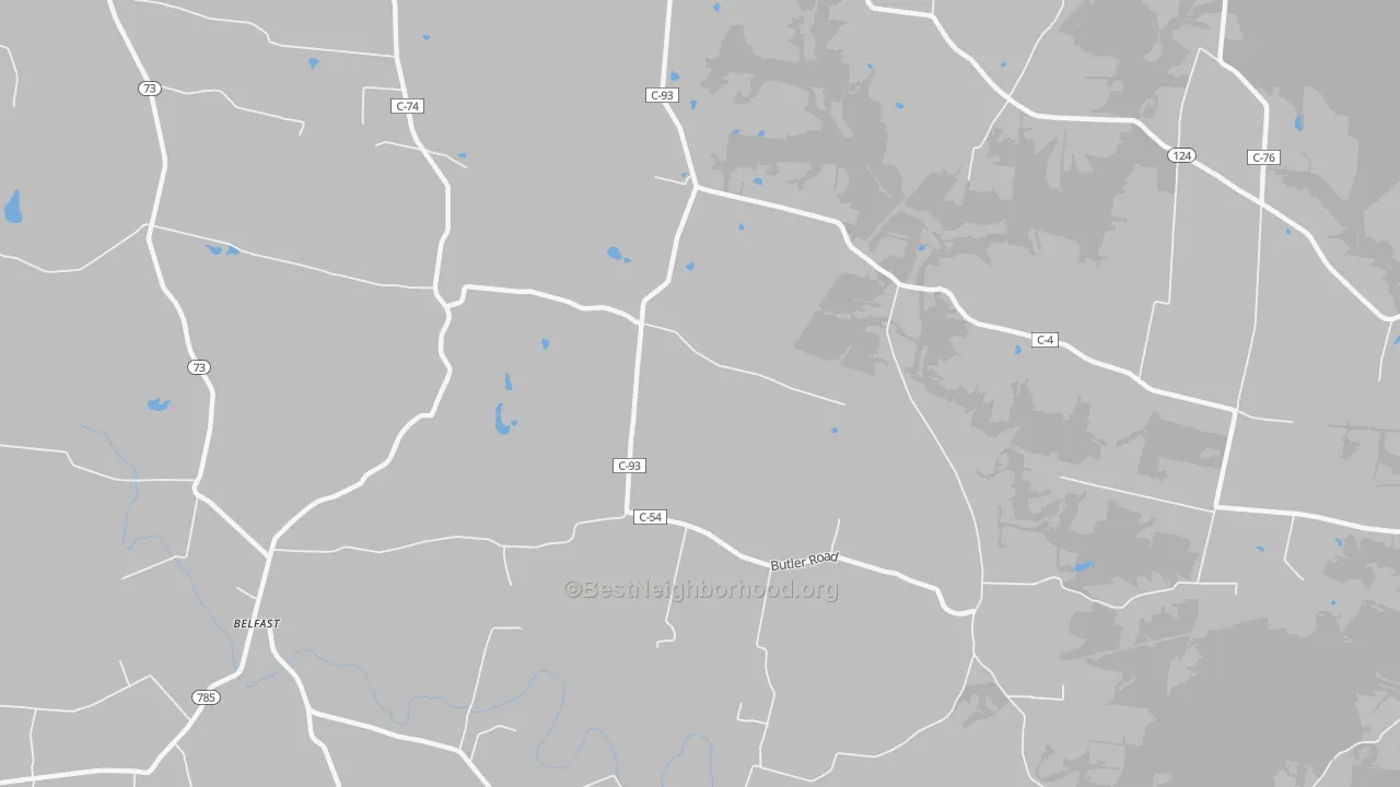 Walk Grade map of North Uniontown, OH, walkable areas in green and car-dependent areas in red